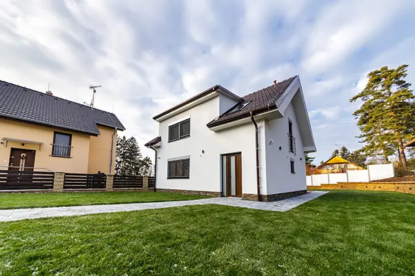 Dům na klíč, Střelice